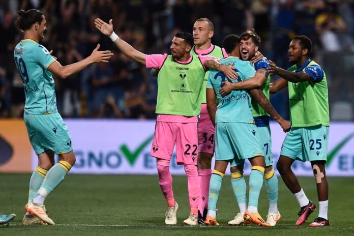 Verona batte Spezia 3-1 e rimane in A, liguri retrocedono