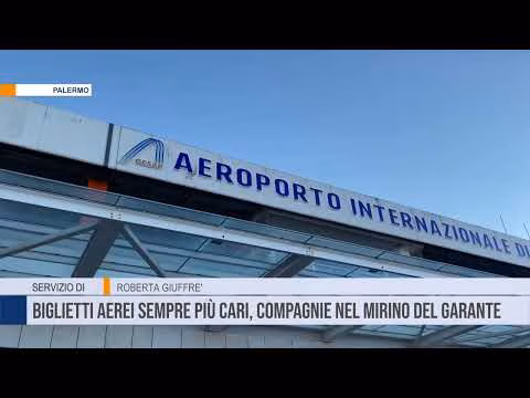 Biglietti aerei sempre più cari, compagnie nel mirino del Garante