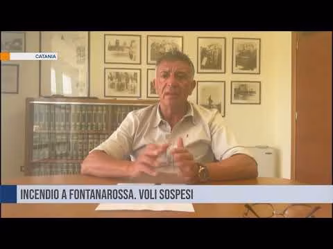 Catania. Incendio a Fontanarossa