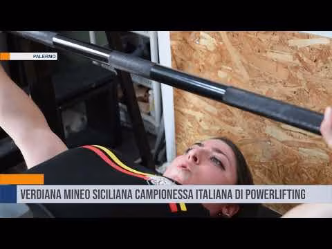 Verdiana Mineo, siciliana, campionessa italiana di powerlifting