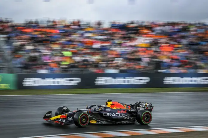 Verstappen pole anche in Olanda, Sainz in terza fila