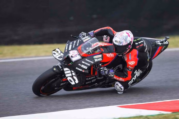 Aleix Espargarò domina il venerdì del Gp di Catalunya