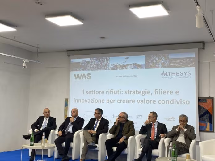 Corre l’industria dei rifiuti, 27,2 mld di euro di ricadute per l’Italia