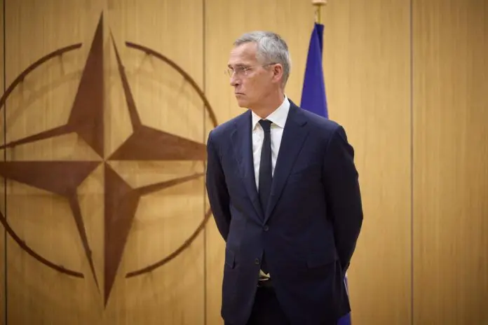 Nato, Stoltenberg “Continuiamo a sostenere l’Ucraina”