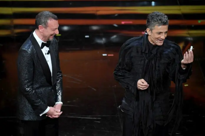 Sanremo, Fiorello “Sarò sul palco della finale per portare via Amadeus”