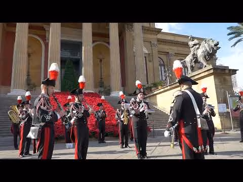 Esibizione della Fanfara dei Carabinieri al Teatro Massimo