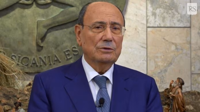 Schifani “Buon Natale alle famiglie e la Sicilia, cresceremo insieme”