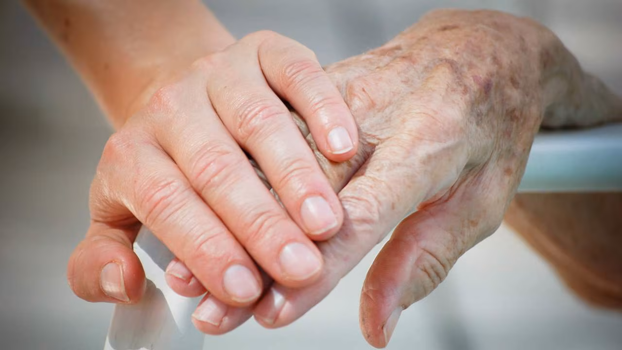 bonusanziani-teleone-fonteDepositphotos1