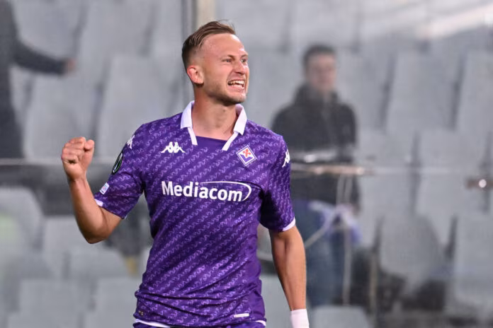 Fiorentina ai quarti di Conference, Maccabi Haifa out