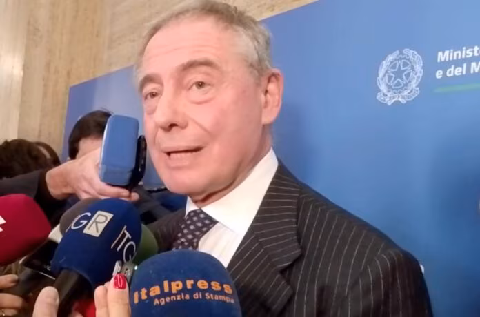 Urso “Serve un cambio della politica industriale europea”