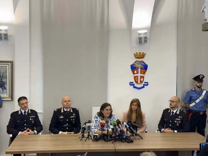 Omicidio Paderno Dugnano, ragazzo ha confessato subito