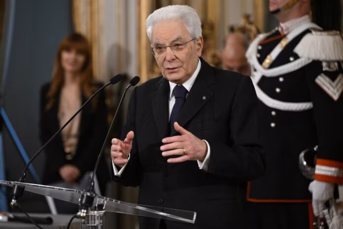 Mattarella firma la Manovra, testo alle Camere