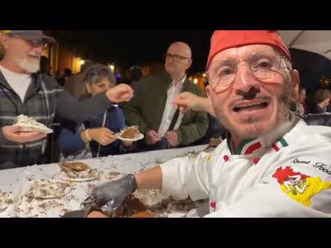 Cannolo più grande del Mondo a Palermo, è lungo 30 metri