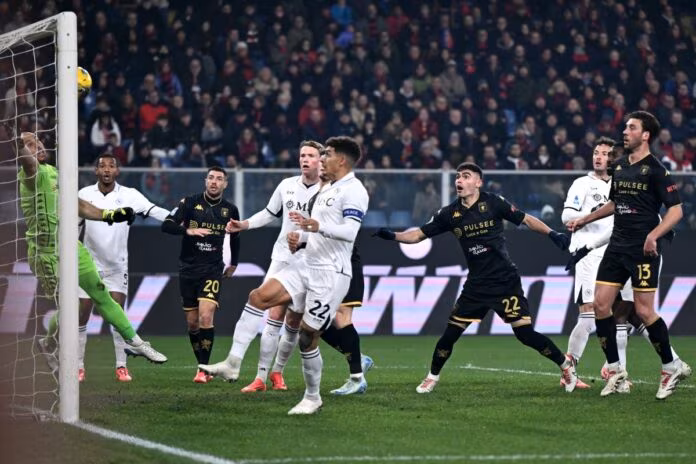 Il Genoa ci prova ma non basta, il Napoli passa a Marassi
