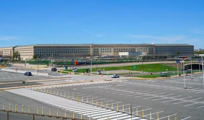 Il Pentagono invierà 1500 soldati al confine con il Messico