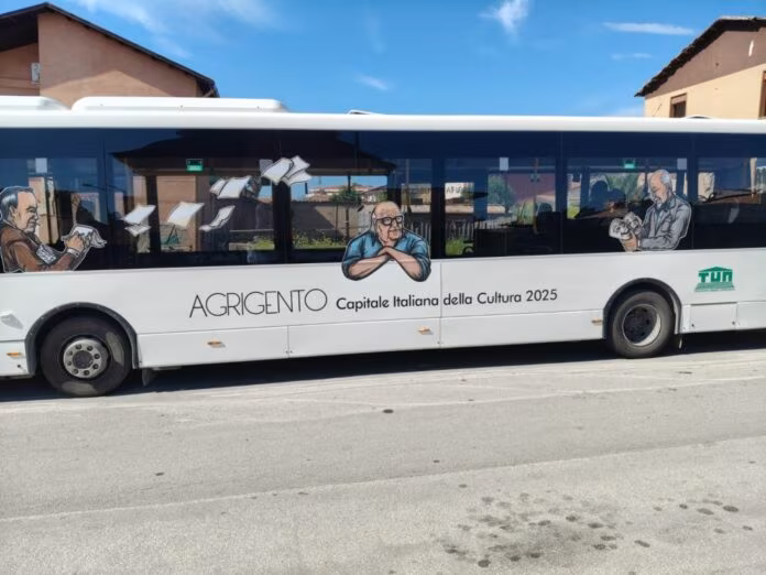 Ad Agrigento i Bus della cultura con Pirandello, Sciascia e Camilleri