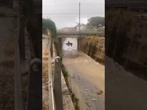 A Trabia i Carabinieri hanno soccorso un automobilista rimasto intrappolato in un sottopassaggio