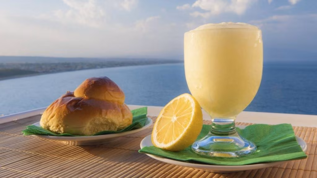 Granita-siciliana-al- limone (foto greenme) - mediaoneonline.it