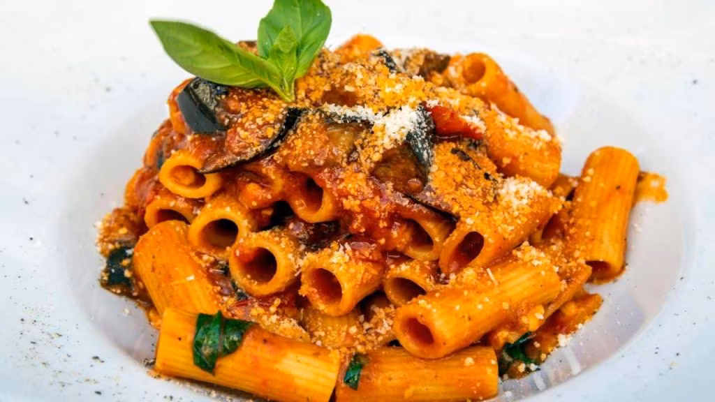 la pasta alla norma (foto buonissimo) - mediaoneonline.it