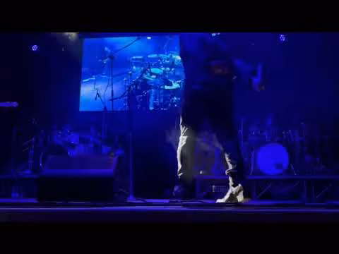 Gli Sneakers e il tributo ai Depeche Mode