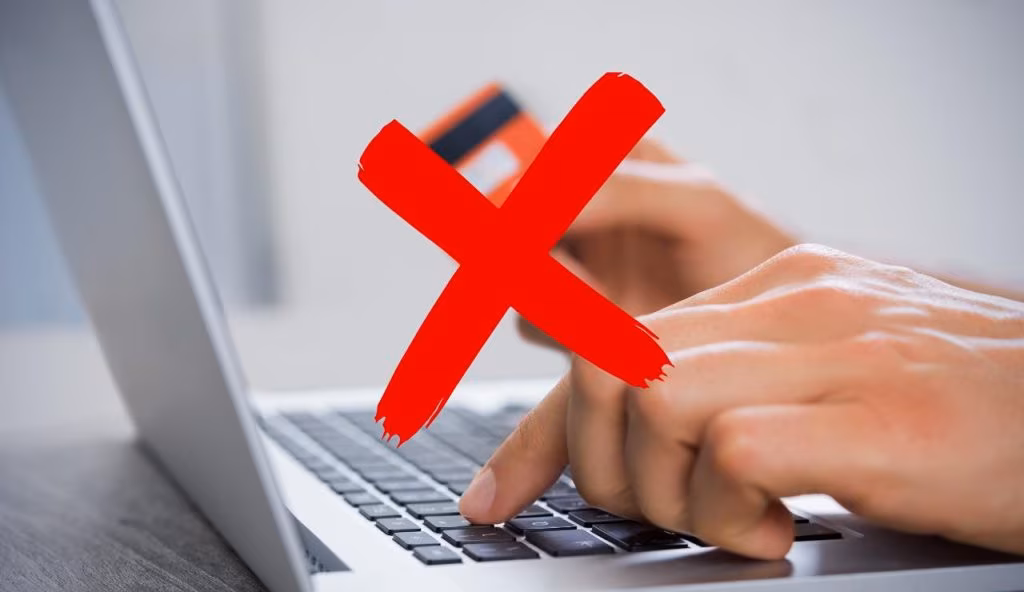 Meglio non acquistare più online