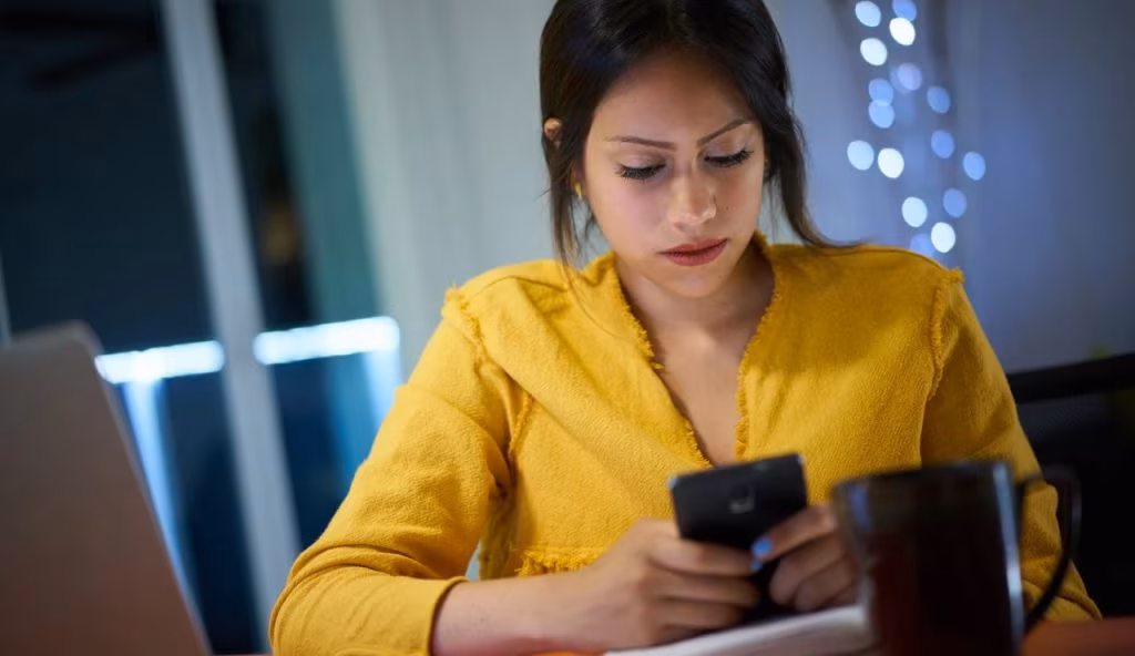Persona al cellulare