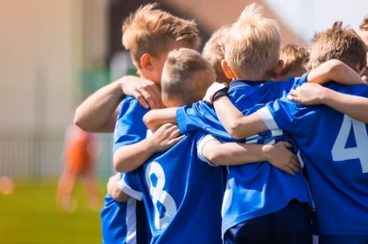 Bambini fanno sport