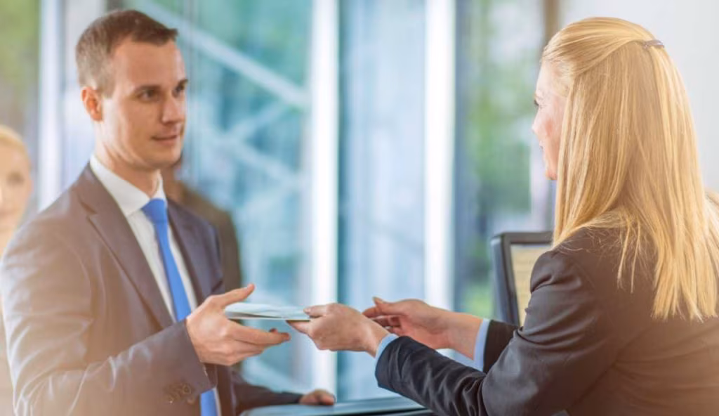 Illustrazione di un cliente che ha un problema (Canva FOTO) - systemscue.it