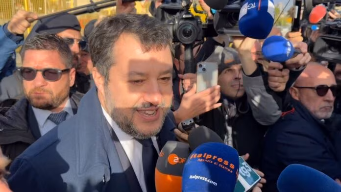 Processo Open Arms, giudici in Camera di consiglio