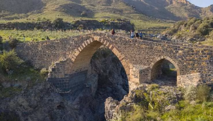 Ponte Saraceni (foto visitcatania.co) - teleone.it