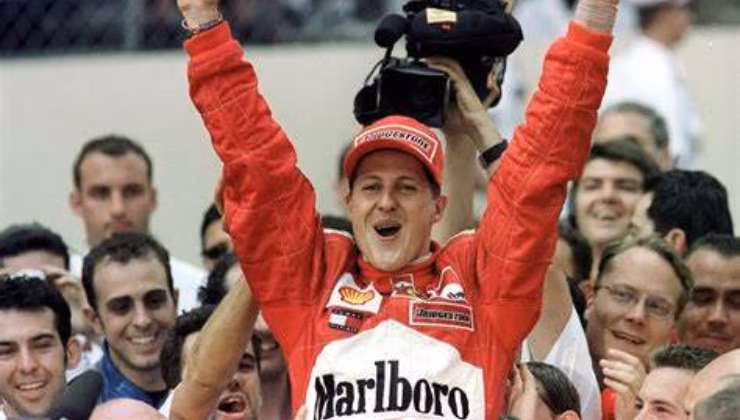 Vittoria di Schumacher a Monaco nel 2001 (foto panorama.com) - teleone.it