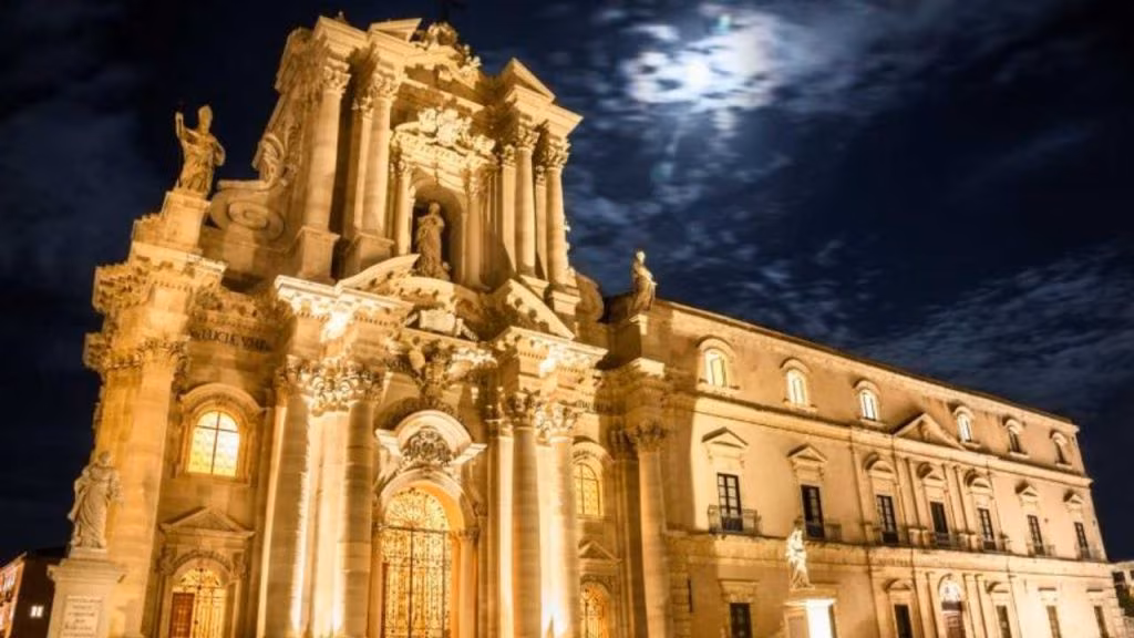 Il Duomo di Siracusa (foto lettore.org) - teleone.it