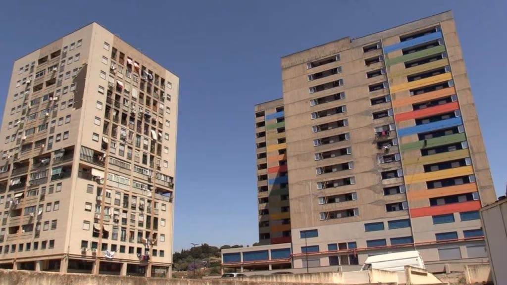 Palazzo quartiere Librino più pericoloso in Italia (foto ilmaestrale) - mediaoneonline.it