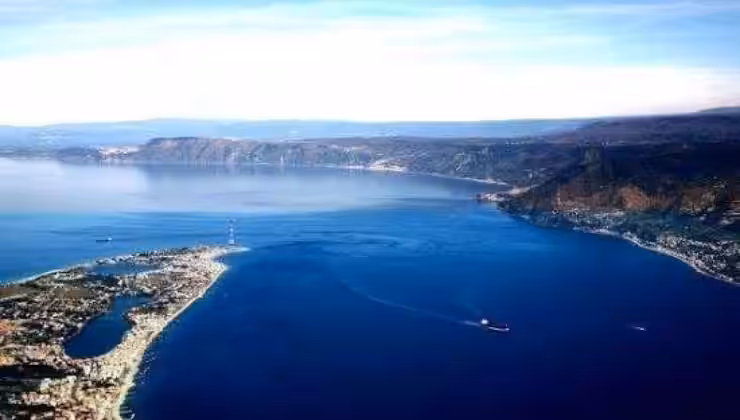 Stretto di Messina (foto tripadvisor) - teleone.it