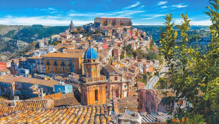la cittadina vista dall'alto (foto ilriformista) - teleone.it