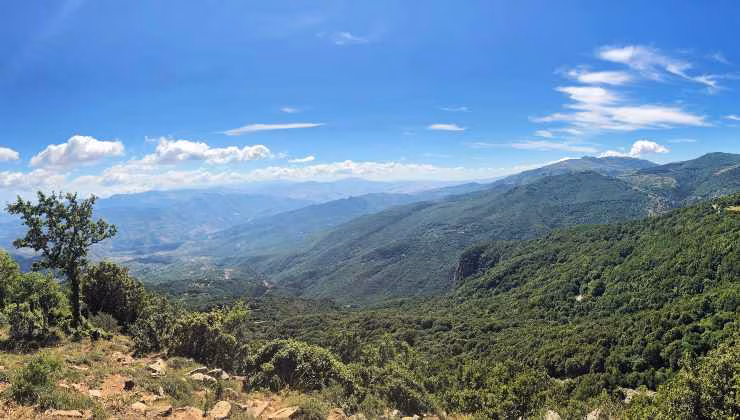 panorama da un sentiero nel luogo siciliano (foto wikipedia) - teleone.it