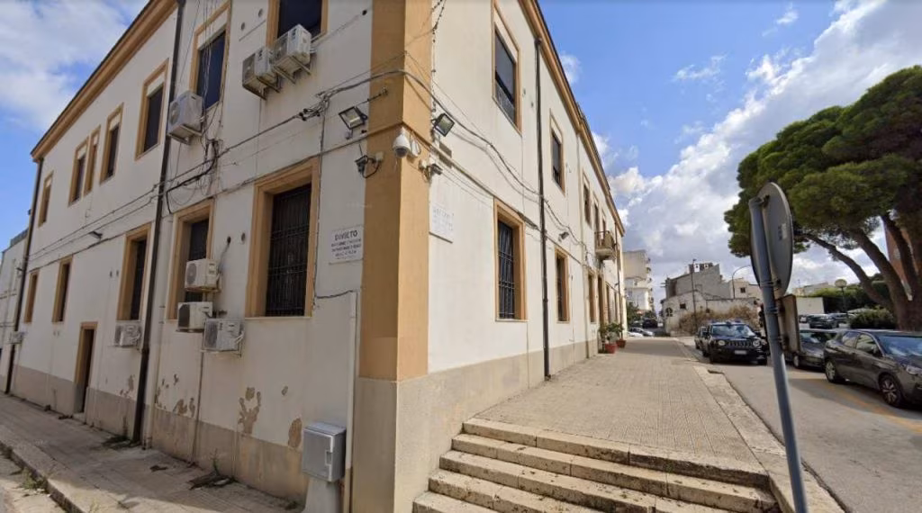 carabinieri alcamo - foto google - teleone.it