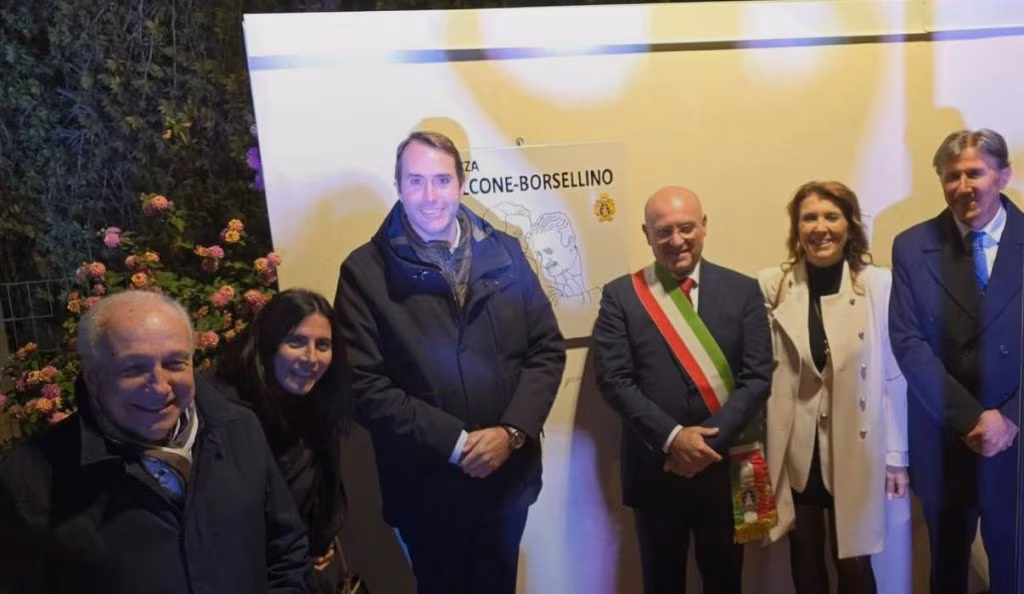 castel iudica piazza falcone borsellino